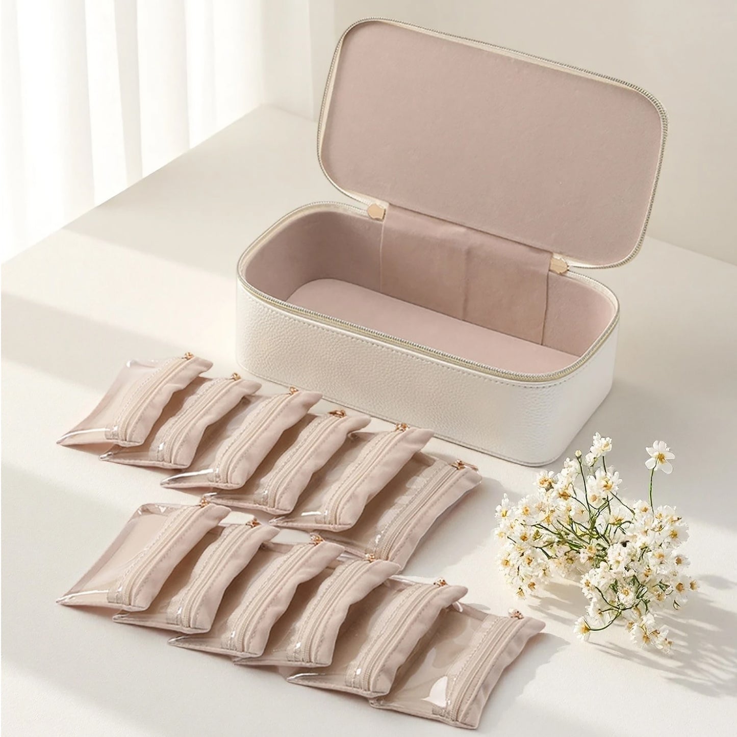 Oyster White Travel Jewellery Case – Pearlescent Organiser with 12 Faux Velvet Zip Pouches